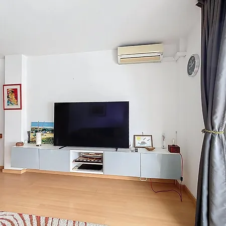 B Marina 410 Atico Un Vista Canal エンプリアブラバ